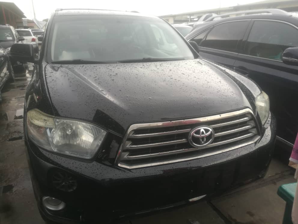 Toyota Highlander 7-Seater
